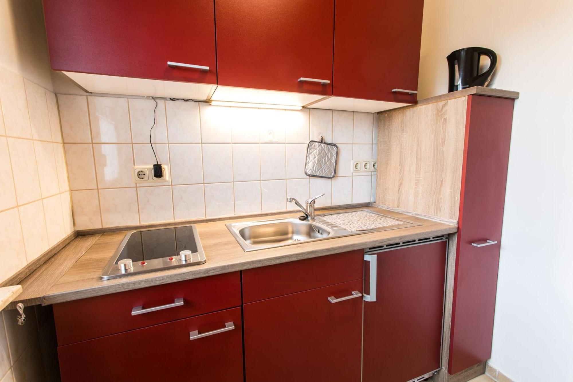 Gustel Freest